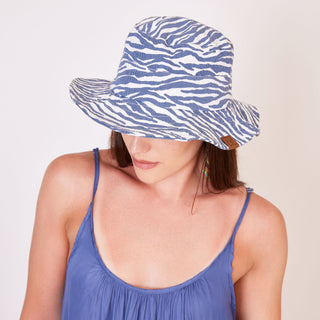 Zebra bucket hat כובע